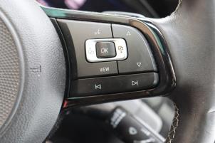 Volkswagen Golf VII 2.0 R 4Motion 16V Épave (2019, Métallisé, Gris argenté)