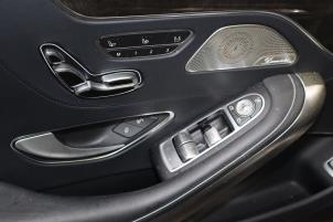 Mercedes S AMG 5.5 S-63 AMG V8 32V Biturbo 4-Matic Épave (2016, Gris)