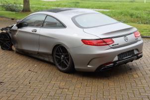 Mercedes S AMG 5.5 S-63 AMG V8 32V Biturbo 4-Matic Épave (2016, Gris)