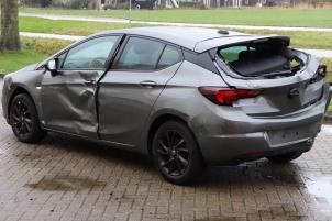 Opel Astra K 1.2 Turbo 12V Épave (2021, Gris)