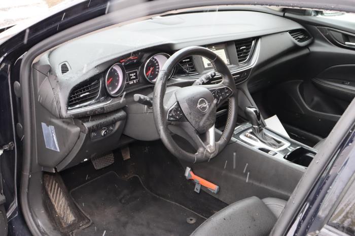 Opel Insignia Sports Tourer 1.5 Turbo 16V 165 Vehículo de desguace (2020, Azul)