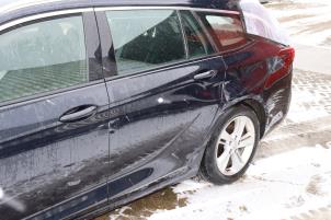 Opel Insignia Sports Tourer 1.5 Turbo 16V 165 Épave (2020, Bleu)
