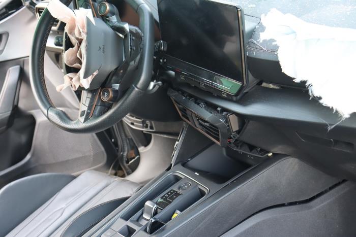 Cupra Formentor 2.5 VZ5 16V 4Drive Épave (2022, Métallisé, Noir)