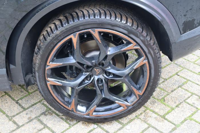 Cupra Formentor 2.5 VZ5 16V 4Drive Épave (2022, Métallisé, Noir)