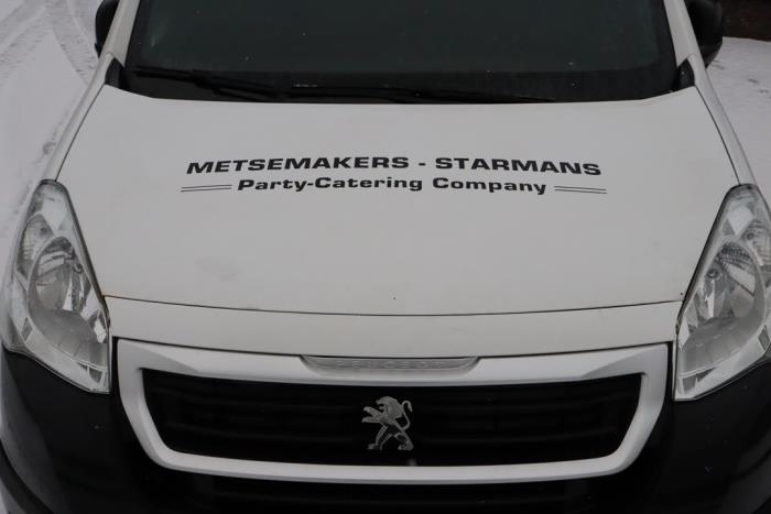 Peugeot Partner 1.6 HDI 75 Phase 2 Épave (2015, Granit)