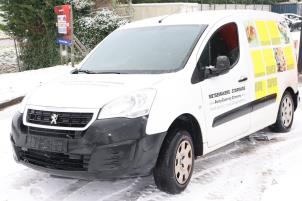 Peugeot Partner 1.6 HDI 75 Phase 2 Épave (2015, Granit)