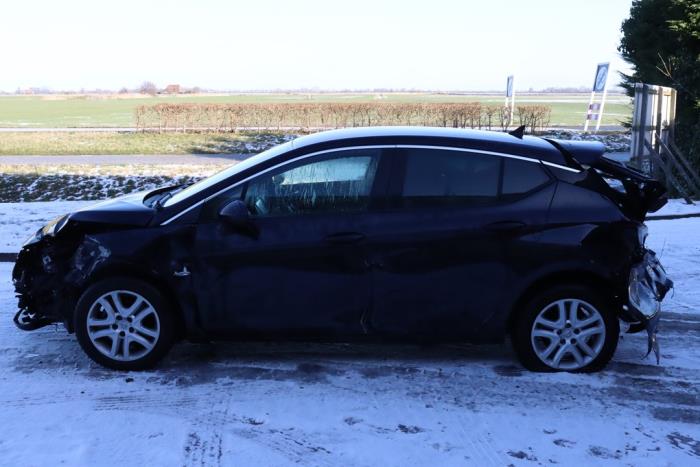 Opel Astra K 1.4 Turbo 16V Épave (2019, Bleu)