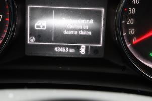Opel Astra K 1.4 Turbo 16V Épave (2019, Bleu)
