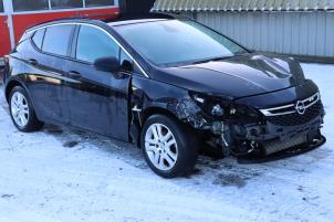 Opel Astra K 1.4 Turbo 16V Épave (2019, Bleu)