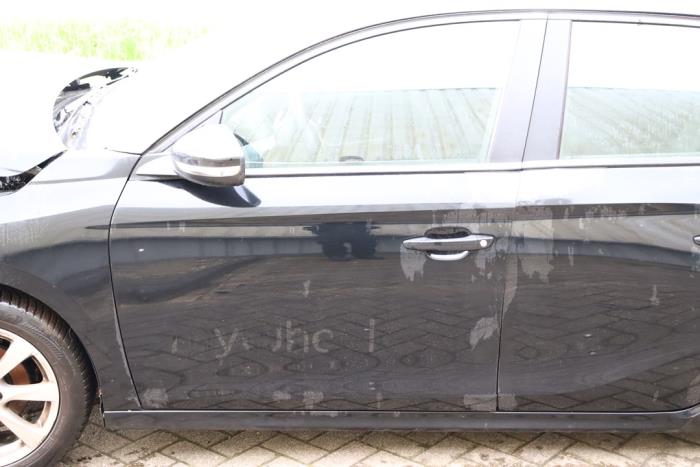 Opel Corsa F 1.2 12V 75 Épave (2021, Métallisé, Noir)
