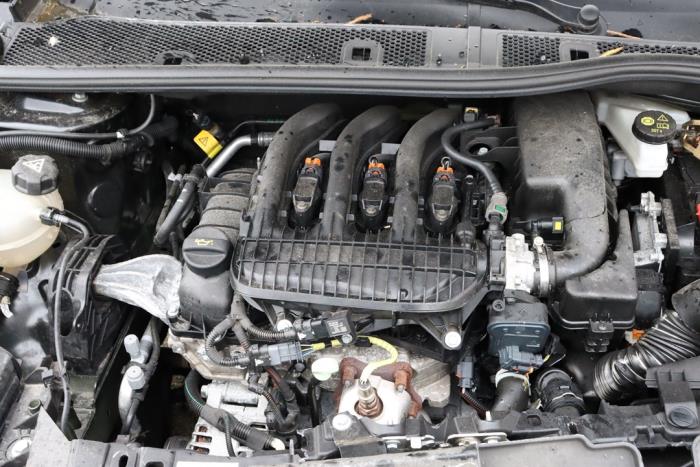 Opel Corsa F 1.2 12V 75 Épave (2021, Métallisé, Noir)