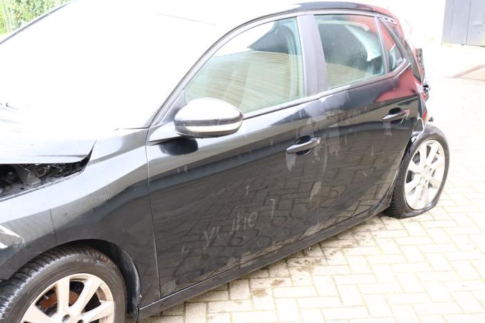 Opel Corsa F 1.2 12V 75 Épave (2021, Métallisé, Noir)