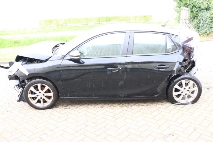 Opel Corsa F 1.2 12V 75 Épave (2021, Métallisé, Noir)