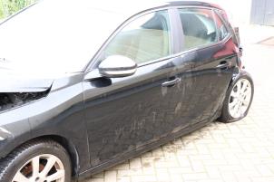 Opel Corsa F 1.2 12V 75 Épave (2021, Métallisé, Noir)