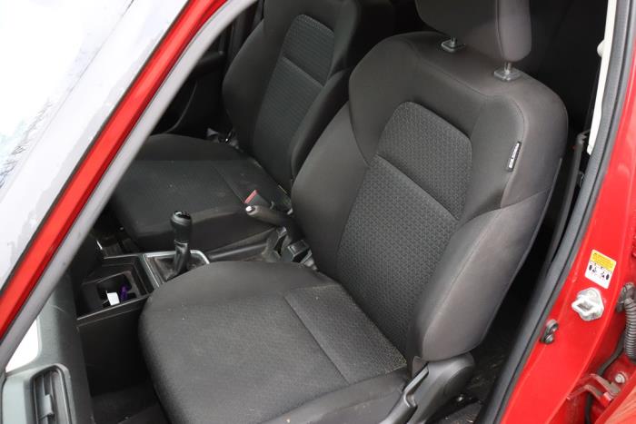 Suzuki Swift 1.2 Dual Jet 16V Vehículo de desguace (2017, Rojo)