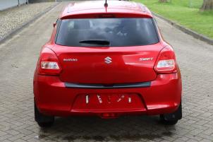 Suzuki Swift 1.2 Dual Jet 16V Vehículo de desguace (2017, Rojo)