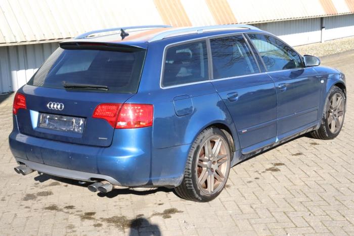 Audi A4 Avant 2.0 TFSI 20V Quattro Épave (2006, Métallisé, Bleu)