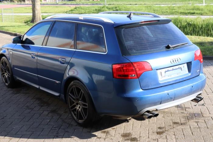 Audi A4 Avant 2.0 TFSI 20V Quattro Épave (2006, Métallisé, Bleu)