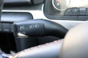 Audi A4 Avant 2.0 TFSI 20V Quattro Épave (2006, Métallisé, Bleu)