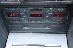 Audi A4 Avant 2.0 TFSI 20V Quattro Épave (2006, Métallisé, Bleu)