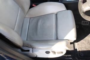 Audi A4 Avant 2.0 TFSI 20V Quattro Épave (2006, Métallisé, Bleu)