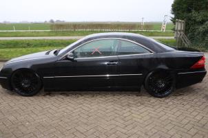 Mercedes CL 5.8 CL-600 V12 36V Épave (2000, Métallisé, Noir)