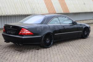 Mercedes CL 5.8 CL-600 V12 36V Épave (2000, Métallisé, Noir)