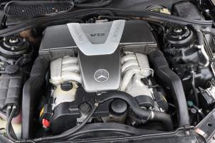Mercedes CL 5.8 CL-600 V12 36V Épave (2000, Métallisé, Noir)