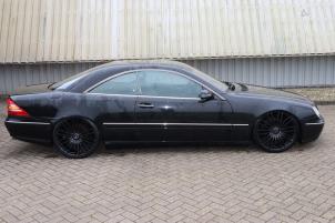 Mercedes CL 5.8 CL-600 V12 36V Épave (2000, Métallisé, Noir)