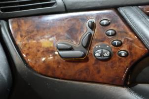 Mercedes CL 5.8 CL-600 V12 36V Épave (2000, Métallisé, Noir)