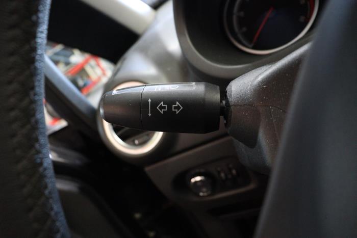 Opel Corsa D 1.2 16V LPG Vehículo de desguace (2014, Negro)