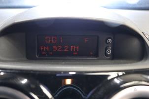 Opel Corsa D 1.2 16V LPG Vehículo de desguace (2014, Negro)