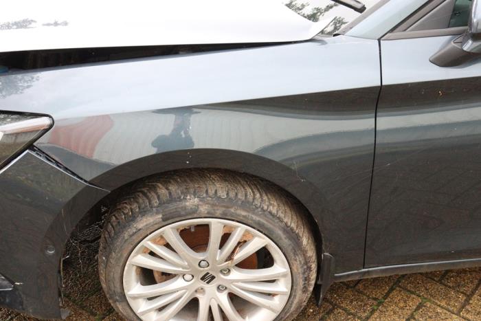 Seat Leon Sportstourer 2.0 TDI SCR Épave (2022, Gris)
