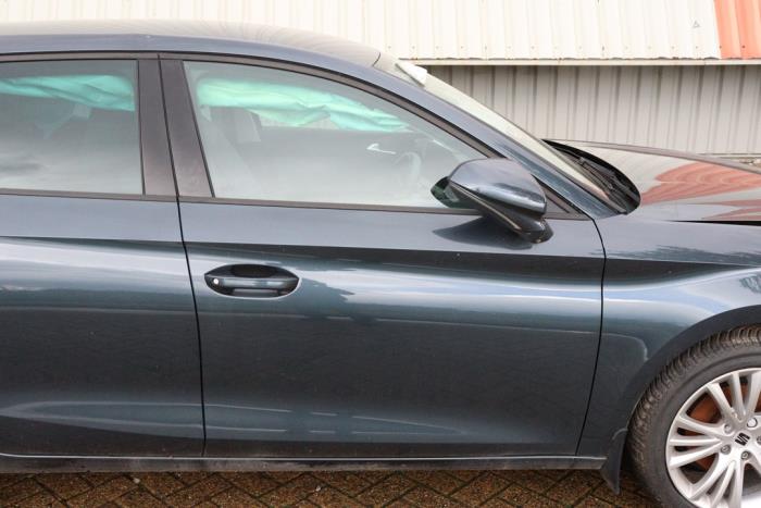 Seat Leon Sportstourer 2.0 TDI SCR Épave (2022, Gris)