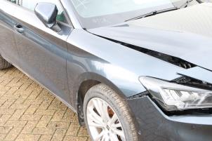 Seat Leon Sportstourer 2.0 TDI SCR Épave (2022, Gris)