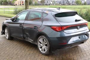 Seat Leon Sportstourer 2.0 TDI SCR Épave (2022, Gris)