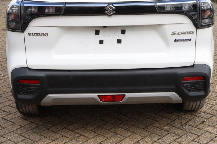 Suzuki SX4 S-Cross 1.4 Booster Jet Turbo 16V SHVS Épave (2023, Blanc)