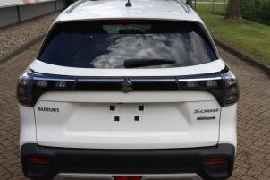 Suzuki SX4 S-Cross 1.4 Booster Jet Turbo 16V SHVS Épave (2023, Blanc)