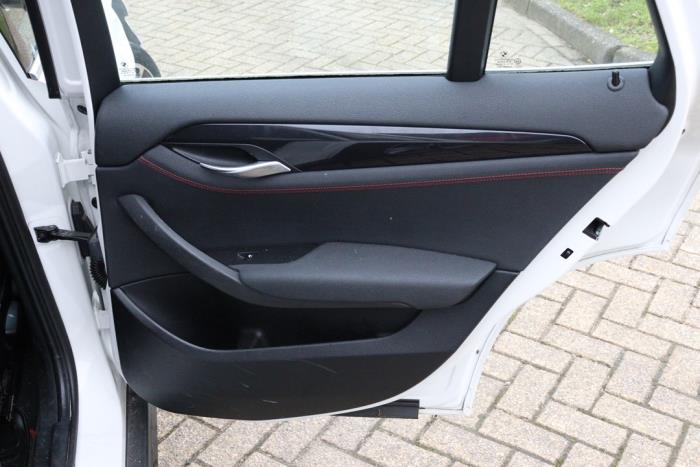 BMW X1 sDrive 20i 2.0 16V Twin Power Turbo Schrottauto (2014, Weiß)