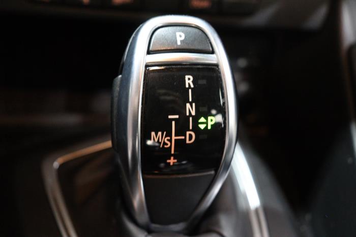 BMW X1 sDrive 20i 2.0 16V Twin Power Turbo Schrottauto (2014, Weiß)