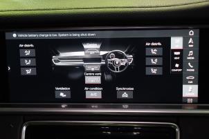 Porsche Panamera 3.0 V6 24V 4 Épave (2018, Métallisé, Noir)