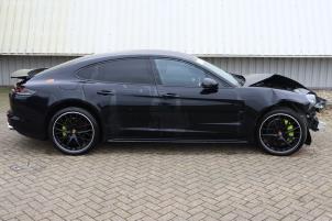 Porsche Panamera 3.0 V6 24V 4 Épave (2018, Métallisé, Noir)