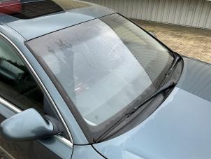 Audi A8 6.0 W12 48V Quattro Épave (2004, Métallisé, Gris argenté)