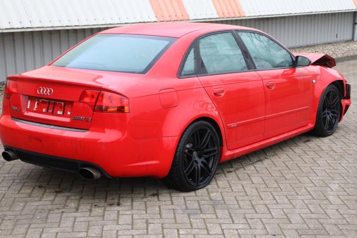 Audi RS 4 4.2 V8 40V Salvage vehicle (2006, Red)