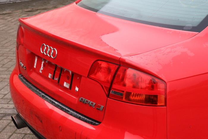 Audi RS 4 4.2 V8 40V Salvage vehicle (2006, Red)