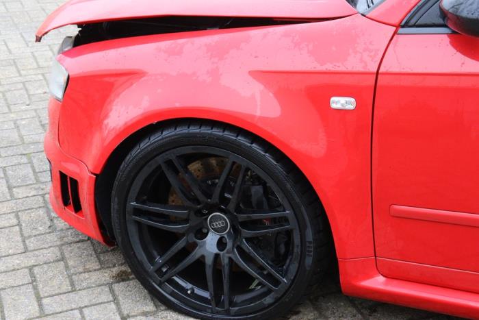 Audi RS 4 4.2 V8 40V Salvage vehicle (2006, Red)