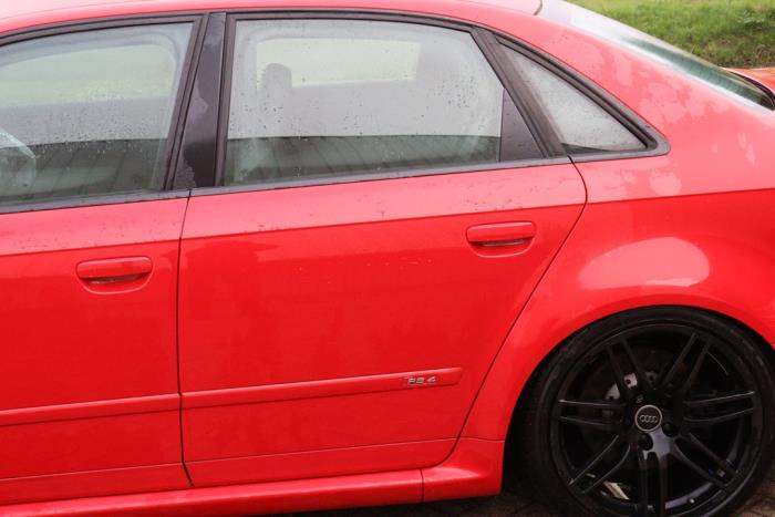 Audi RS 4 4.2 V8 40V Salvage vehicle (2006, Red)