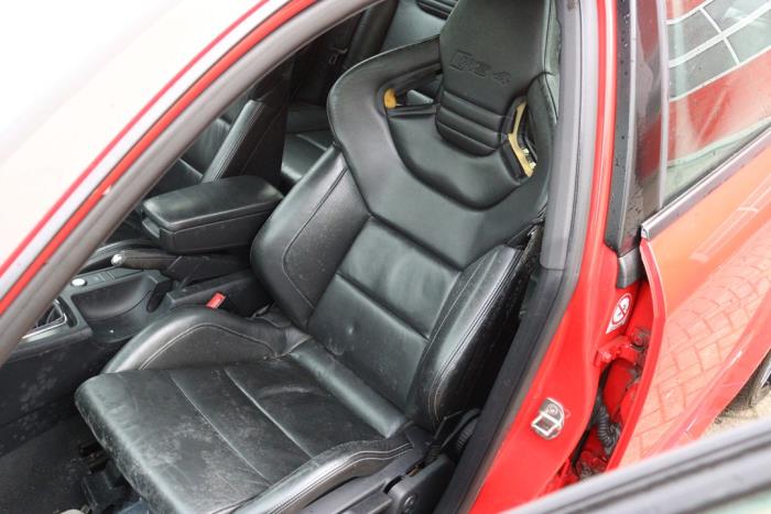 Audi RS 4 4.2 V8 40V Salvage vehicle (2006, Red)