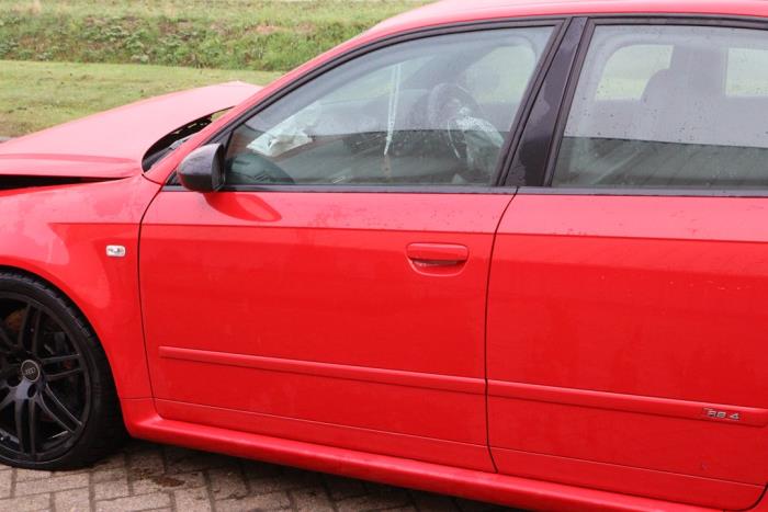 Audi RS 4 4.2 V8 40V Salvage vehicle (2006, Red)