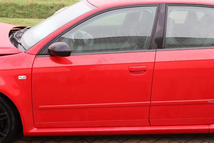 Audi RS 4 4.2 V8 40V Salvage vehicle (2006, Red)